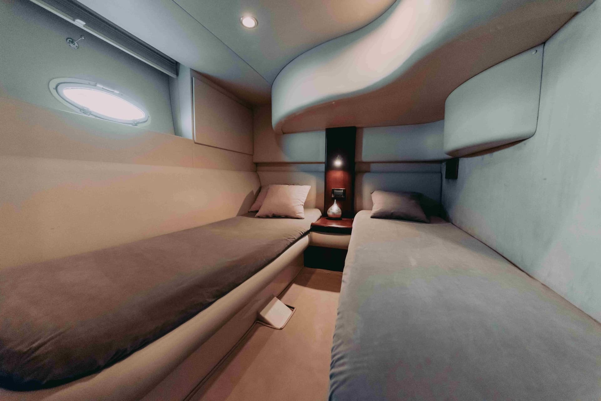 Azimut 42 'Time Out' 2