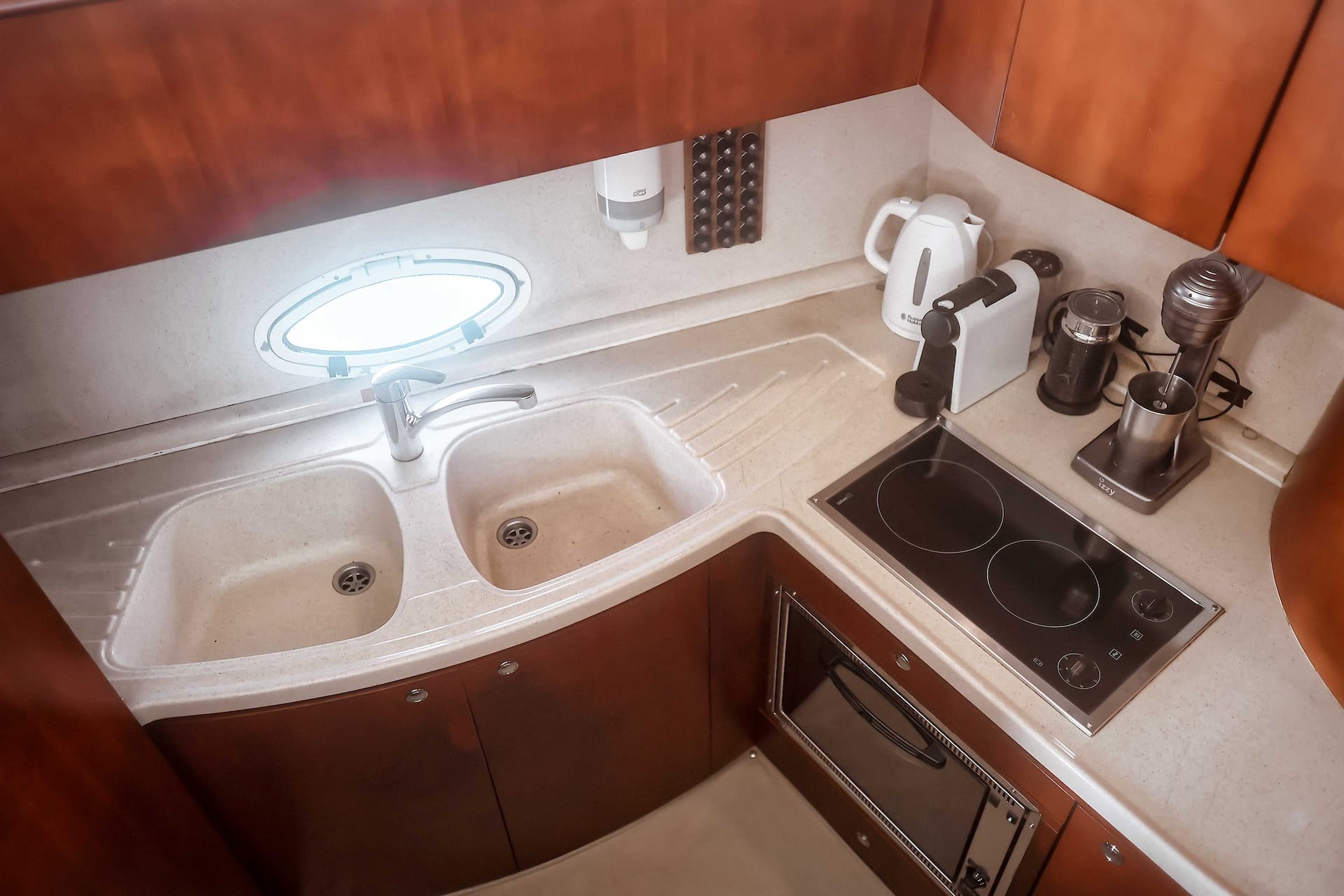 Azimut 42 'Time Out' 4