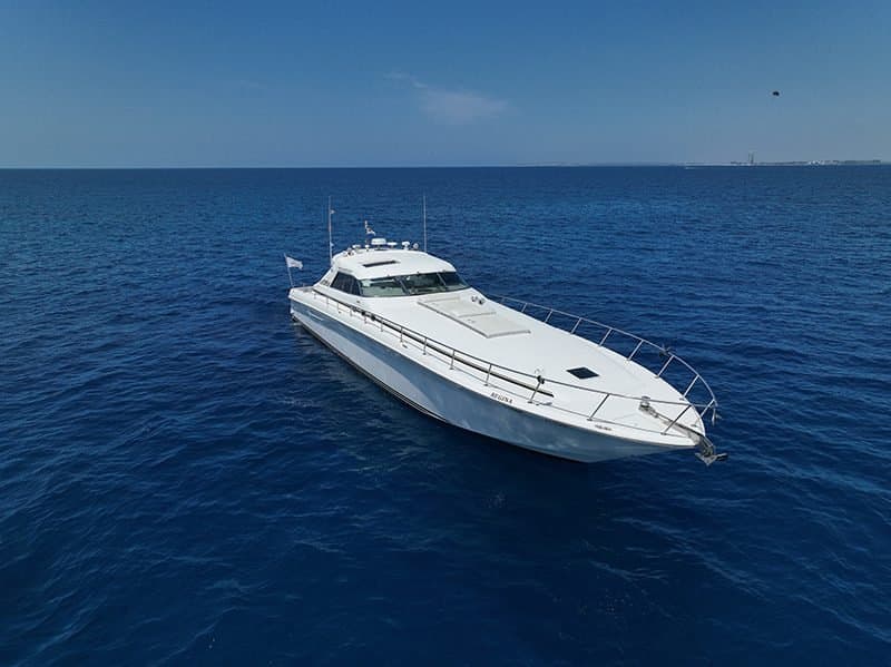 Regina — Sea Ray Supersport 630