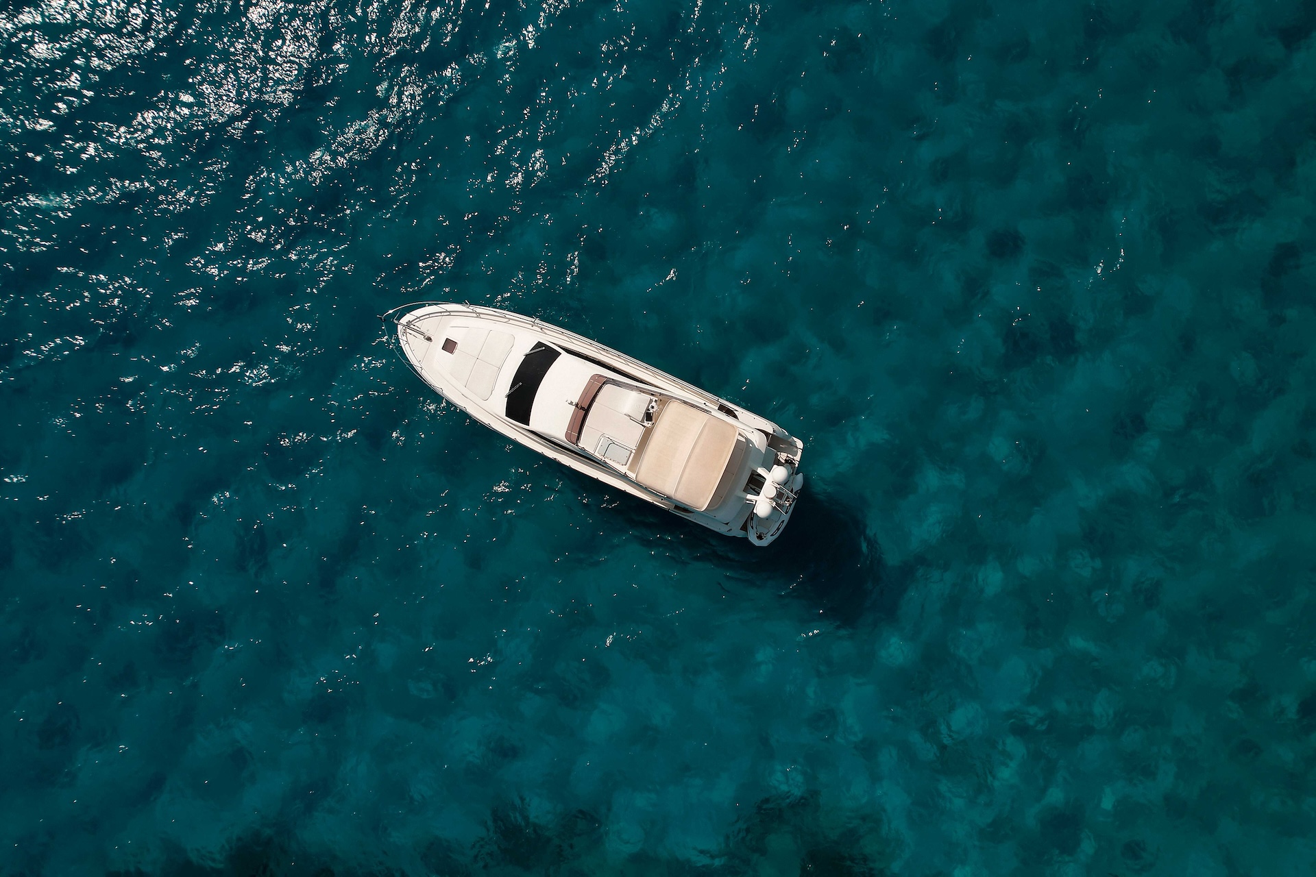 Ferretti 592 'Chill Out' photo 13