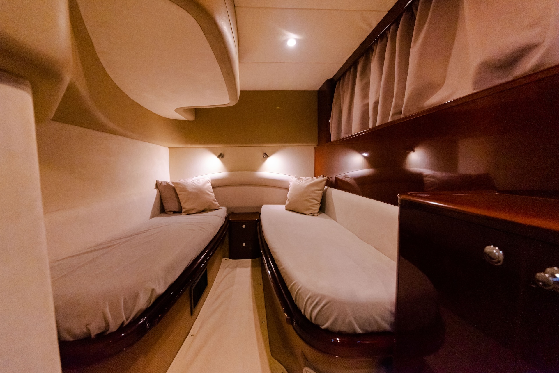 Princess 61 'Mona' photo 6