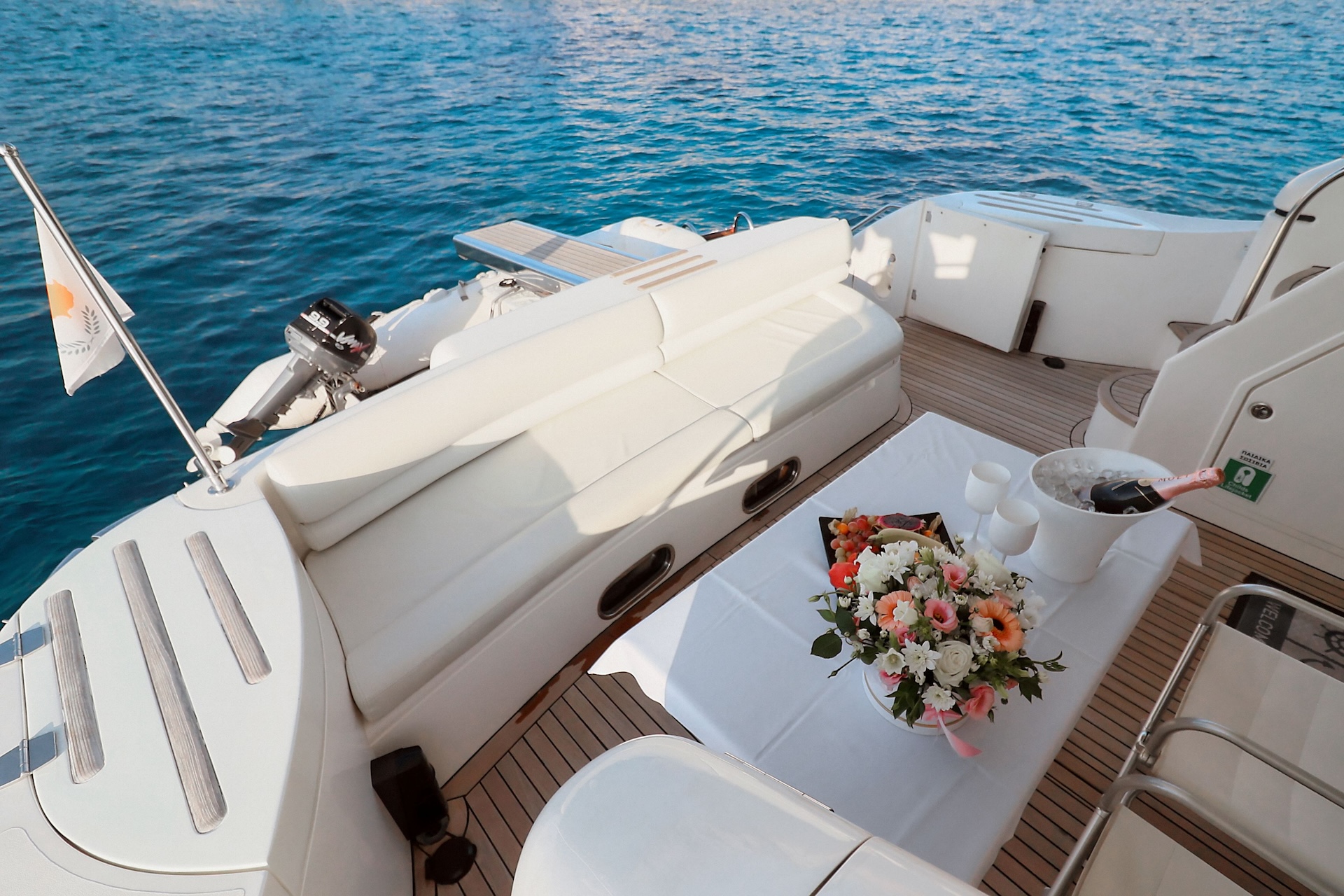 Princess 61 'Mona' photo 9