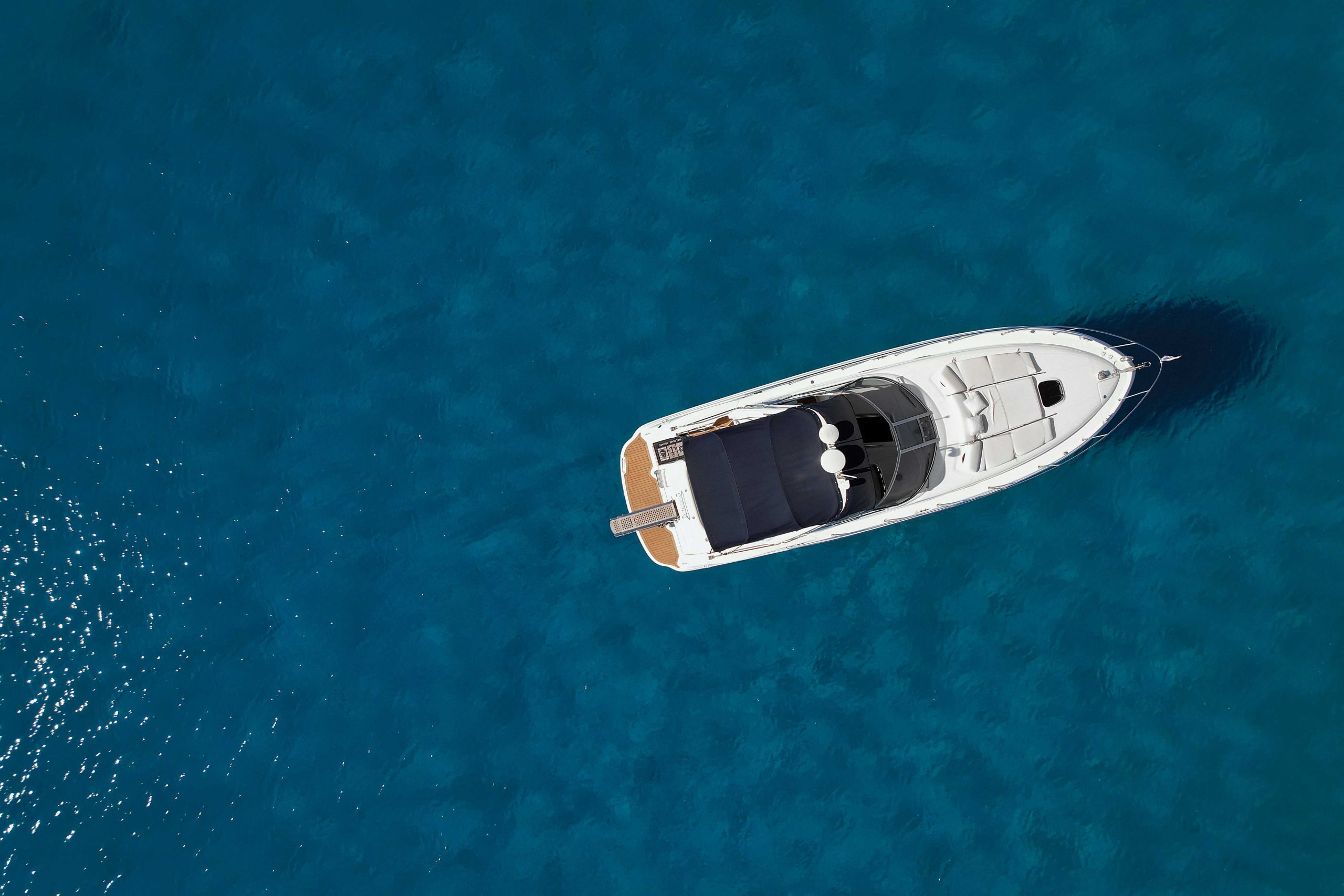 Sea Ray 375 photo 7