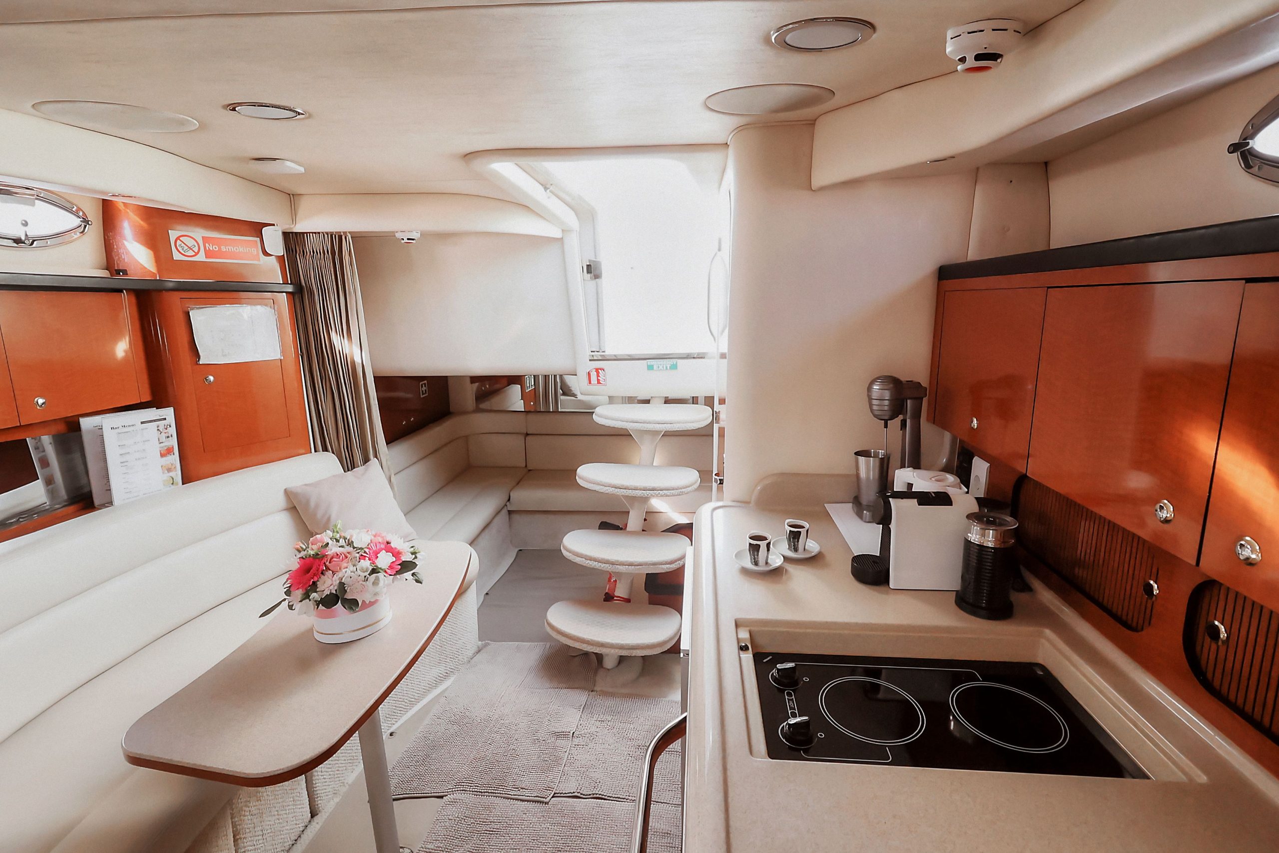 Sea Ray 375 photo 13